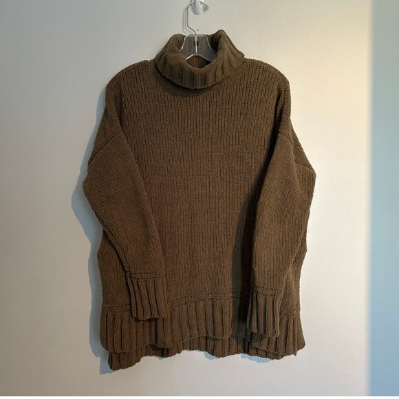 aerie Sweaters - Aerie Chenille Turtleneck Sweater – Dark Sage Green/Brown – Women’s XS